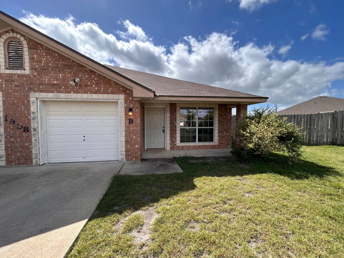 Apartment for rent at 1908 Charleston Court, Killeen, TX 76542