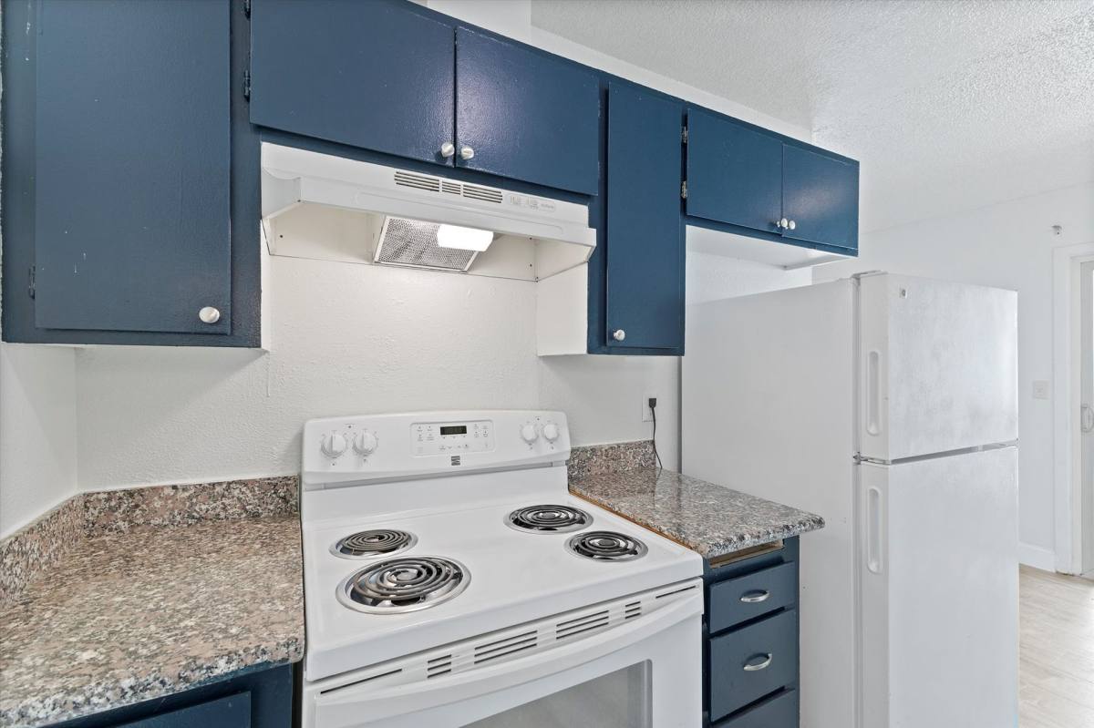 11111-11151 SE Bush St, Portland, OR 97266 - Apartment for Rent - Image 5