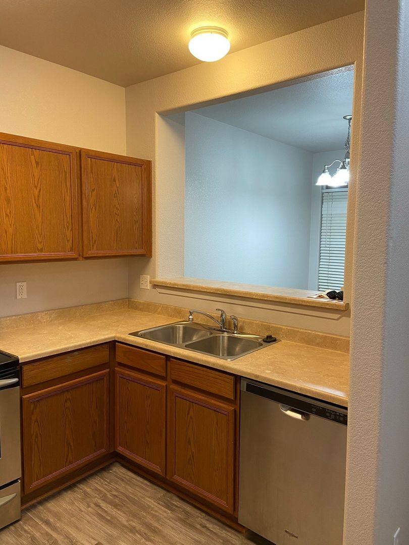 7560 Sandy Springs Point, Fountain, CO 80817 - Townhouse for Rent - Image 4