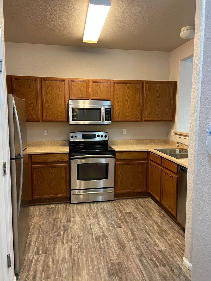 7560 Sandy Springs Point, Fountain, CO 80817 - Townhouse for Rent - Image 3