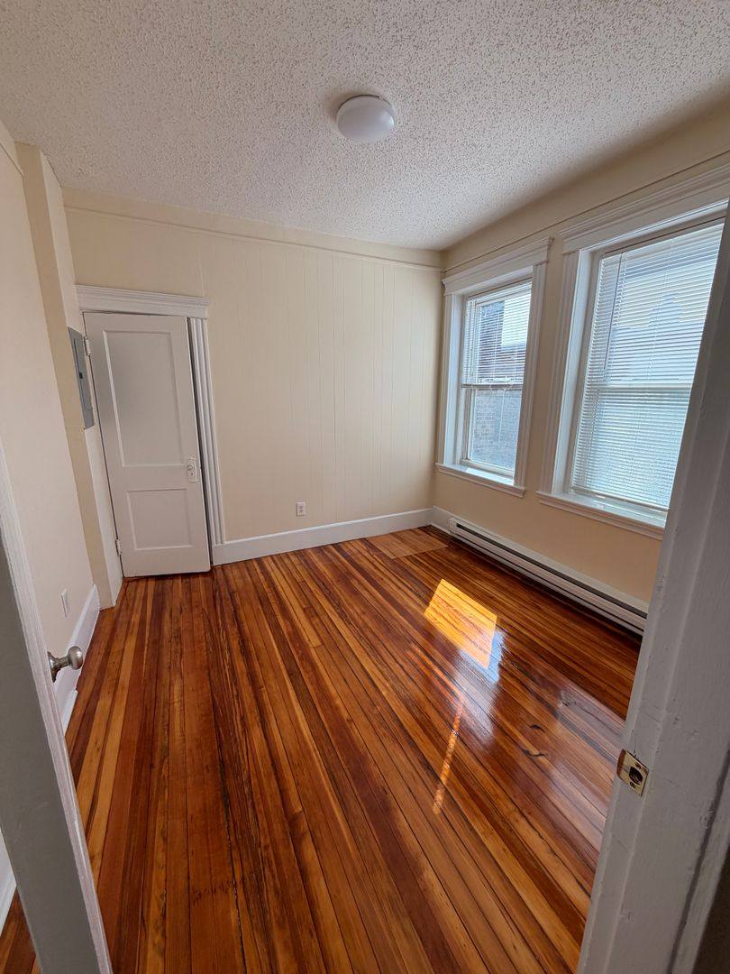 885 Huntington Ave #2, Roxbury Crossing, MA 02120 - Apartment for Rent - Image 2