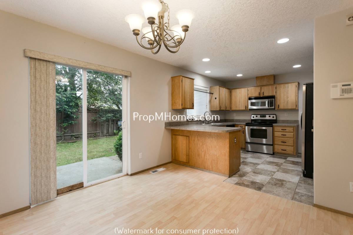 13708 SE Ramona St, Portland, OR 97236 - House for Rent - Image 5