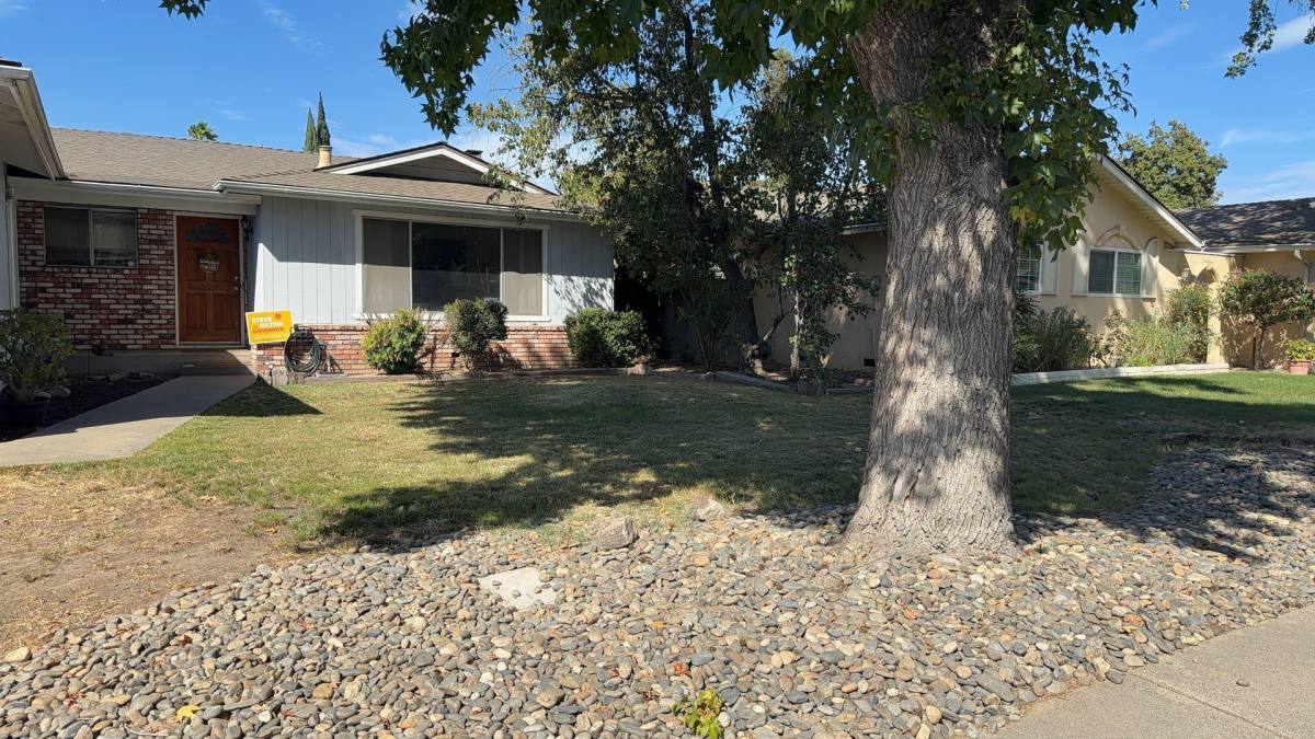 House for rent at 2513 Tallent Dr, Modesto, CA 95355