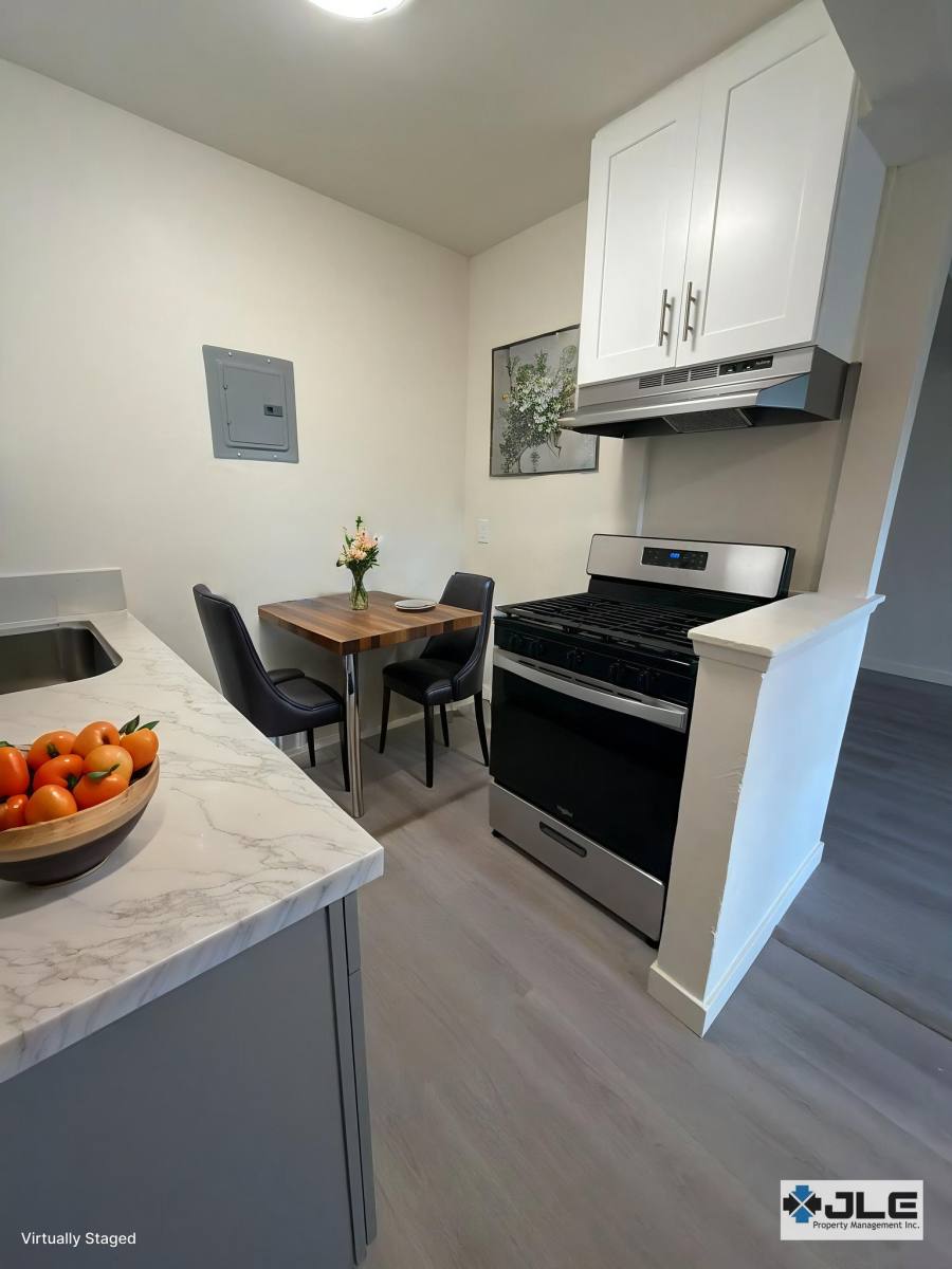 637 N Anna Dr, Anaheim, CA 92805 - Apartment for Rent
