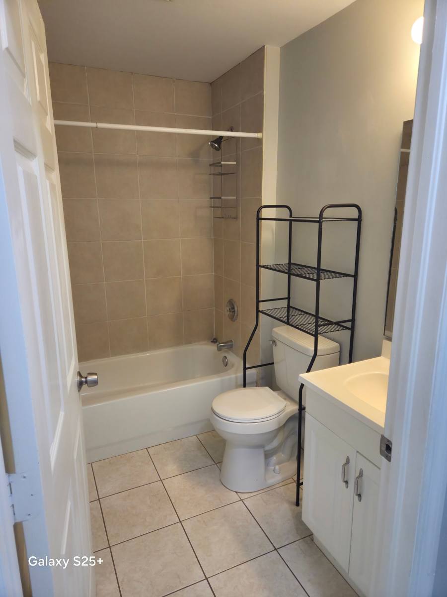 1424 SE 6th Ave, Cape Coral, FL 33990 - House for Rent - Image 7