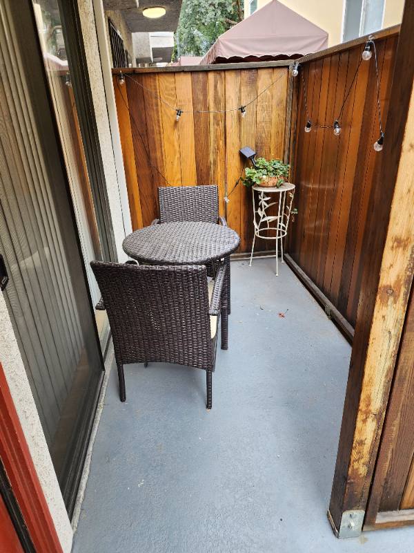 11630 Chenault St #9, Los Angeles, CA 90049 - Townhouse for Rent - Image 5