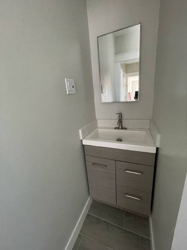 602-604 Van Ness Ave, Santa Ana, CA 92701 - Apartment for Rent - Image 10