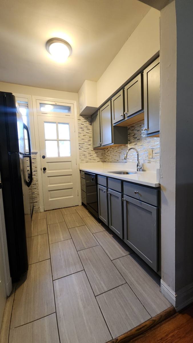 Apartment for rent at 1042 Sanford Ave, St. Louis, MO 63139