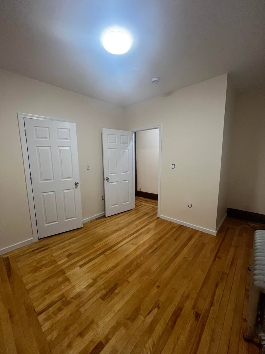 Apartment for rent at 25 Bridgeport St #3, Worcester, MA 01604