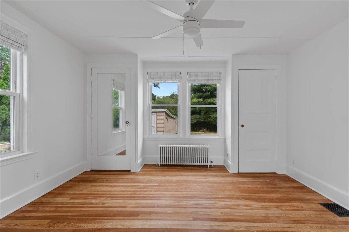 21 Green St, Trumbull, CT 06611 - House for Rent - Image 10
