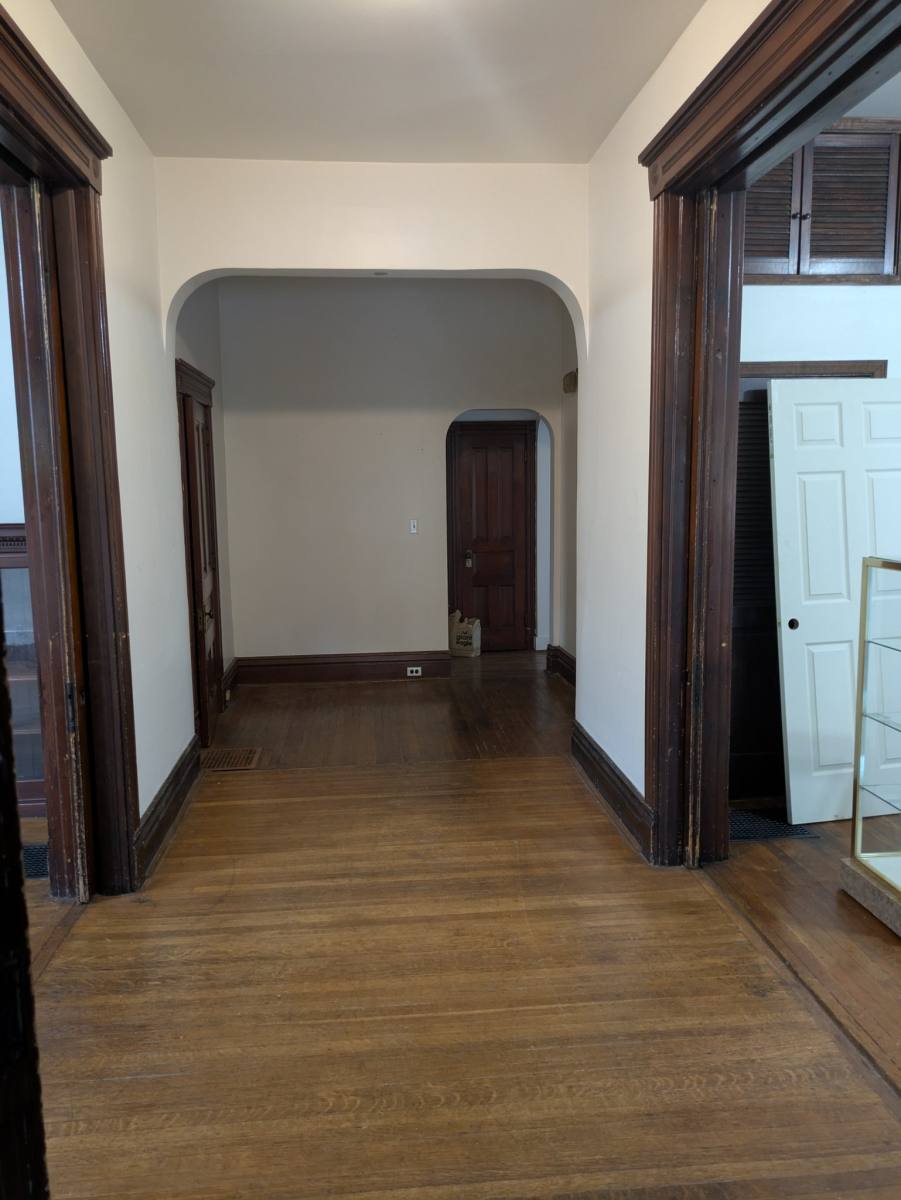 315 E Swissvale Ave, 1st Floor, Swissvale, PA 15218 - Apartment for Rent - Image 2