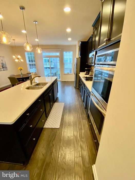 2802 Pinebrook Rd, Hyattsville, MD 20785 - Townhouse for Rent - Image 10