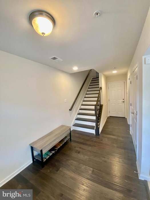 2802 Pinebrook Rd, Hyattsville, MD 20785 - Townhouse for Rent - Image 3