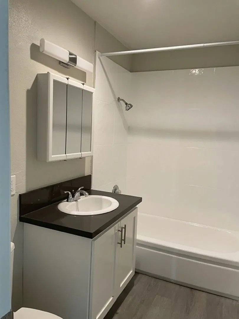 200 E Wakefield Ave #1, Anaheim, CA 92802 - Apartment for Rent - Image 9