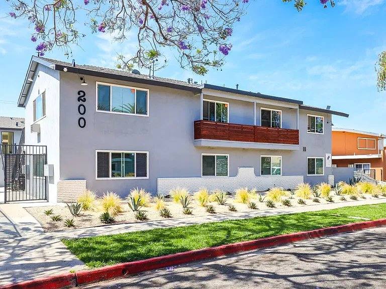 200 E Wakefield Ave #1, Anaheim, CA 92802 - Apartment for Rent