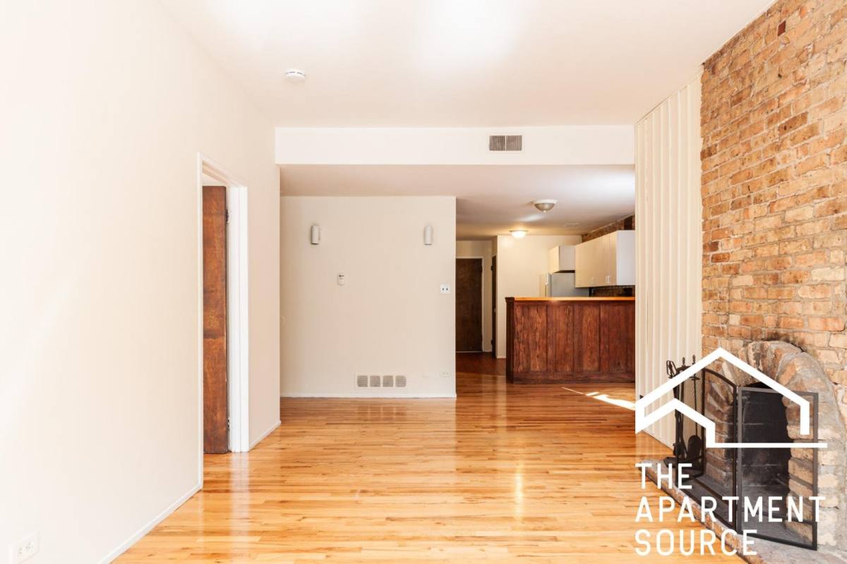 604 W Surf St #3, Chicago, IL 60657 - Apartment for Rent - Image 2