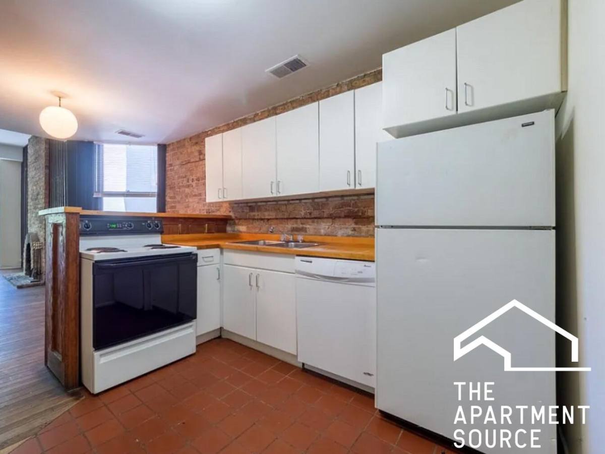 604 W Surf St #3, Chicago, IL 60657 - Apartment for Rent - Image 9