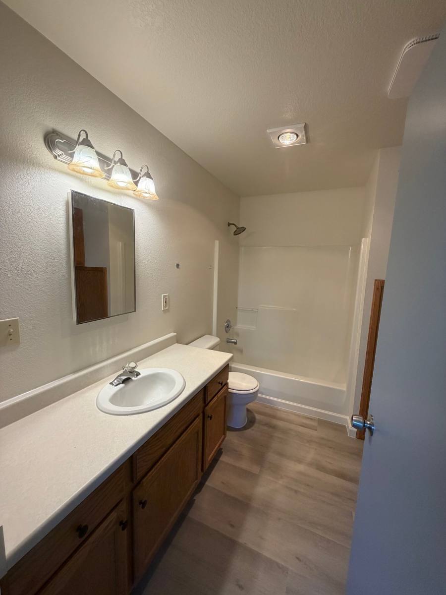48 Jeffrey Dr, Sandpoint, ID 83864 - House for Rent - Image 4