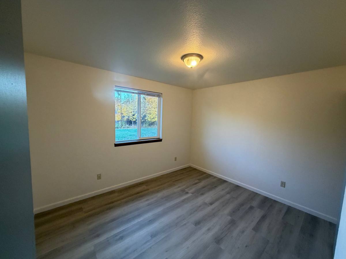 48 Jeffrey Dr, Sandpoint, ID 83864 - House for Rent - Image 7