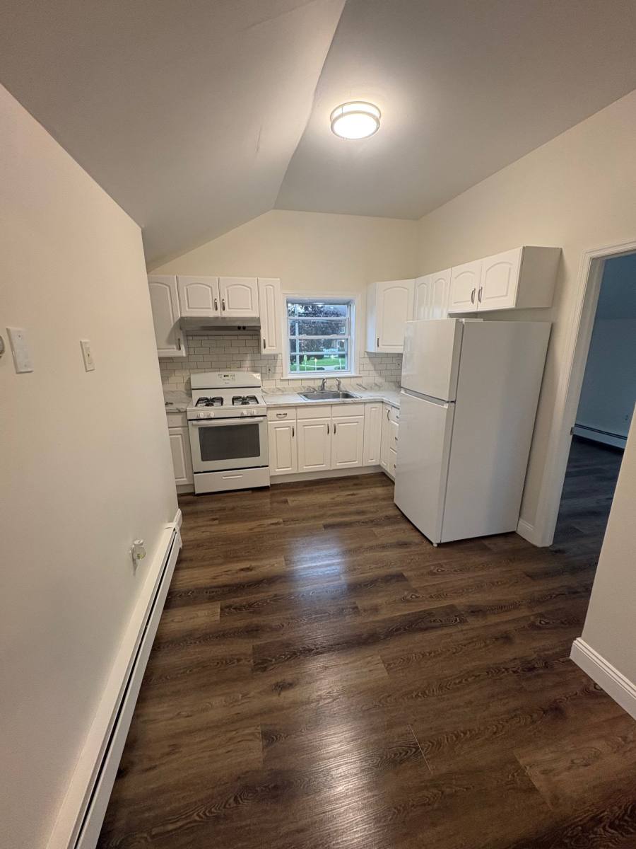 Apartment for rent at 861 Valley St #2, Vauxhall, NJ 07088
