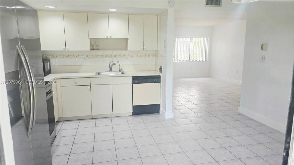 8650 SW 133rd Ave Rd #107, Miami, FL 33183 - Apartment for Rent - Image 3