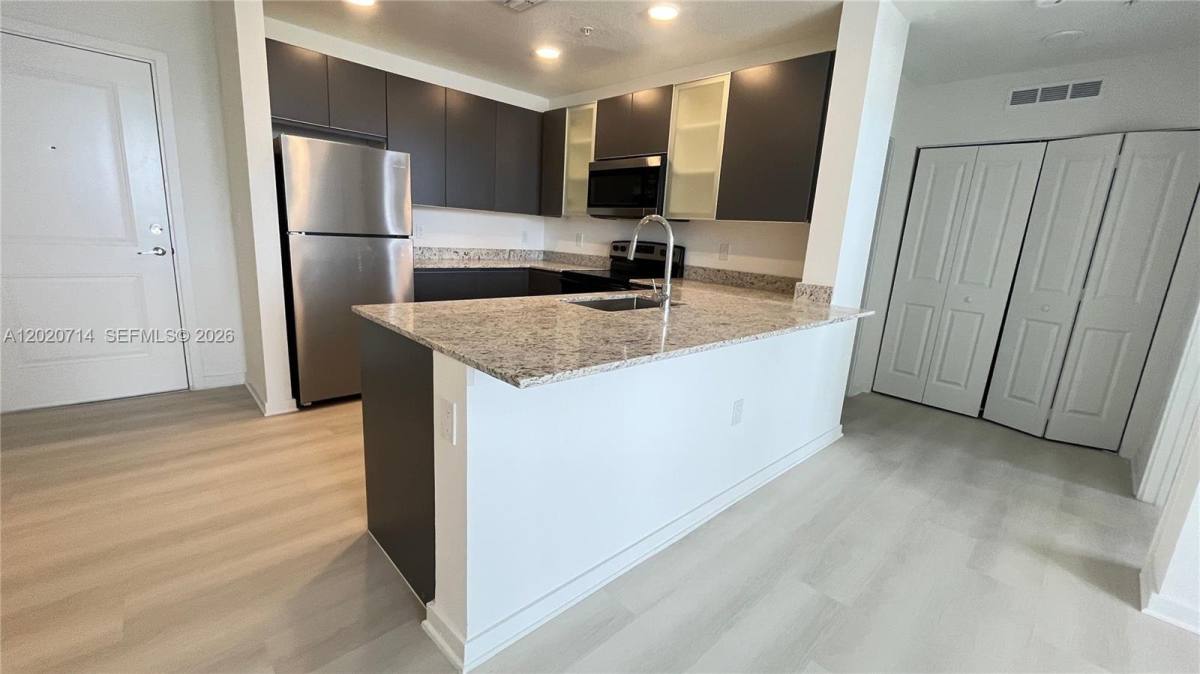 5579 Millenia Park Blvd #502, Orlando, FL 32839 - Condo for Rent - Image 4
