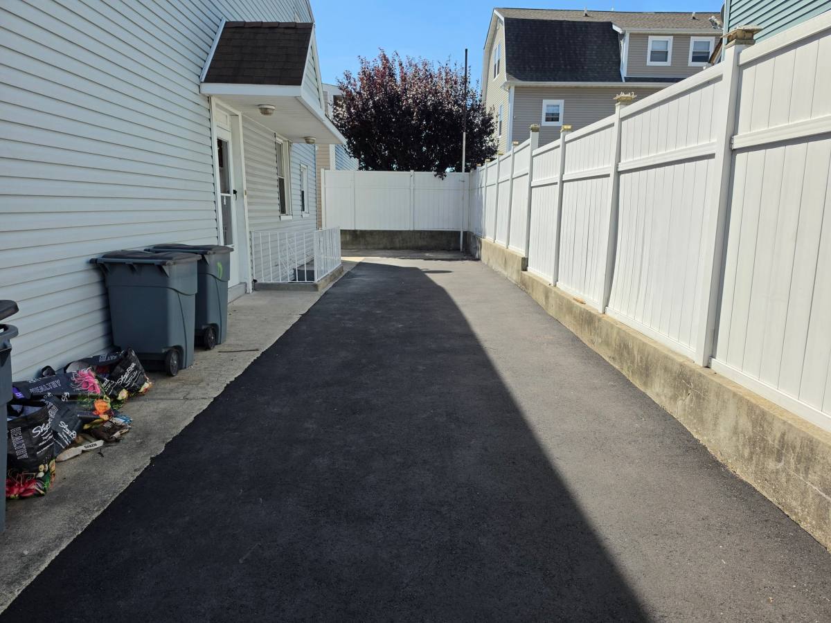 136 Long Ave, 1st Floor, Hillside, NJ 07205 - Apartment for Rent - Image 2