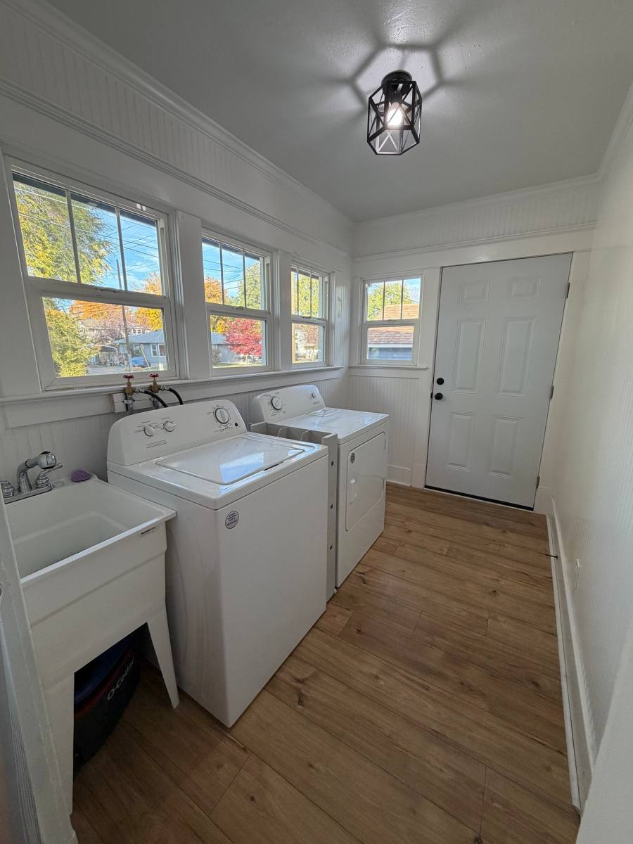 2450 3rd St in Baker City, OR | 3 Beds 1 Bath 1,144 sqft House for Rent ...