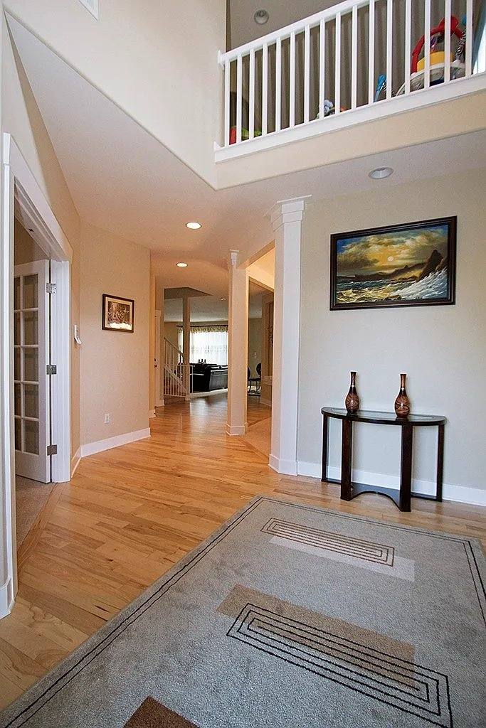 5157 NE 7th Place, Renton, WA 98059 - House for Rent - Image 2