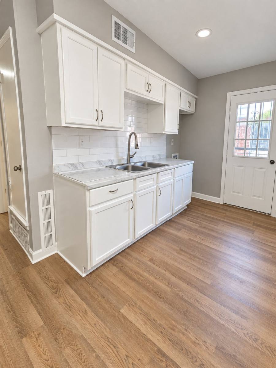4037 E Mallory Ave, Memphis, TN 38111 - Townhouse for Rent - Image 4