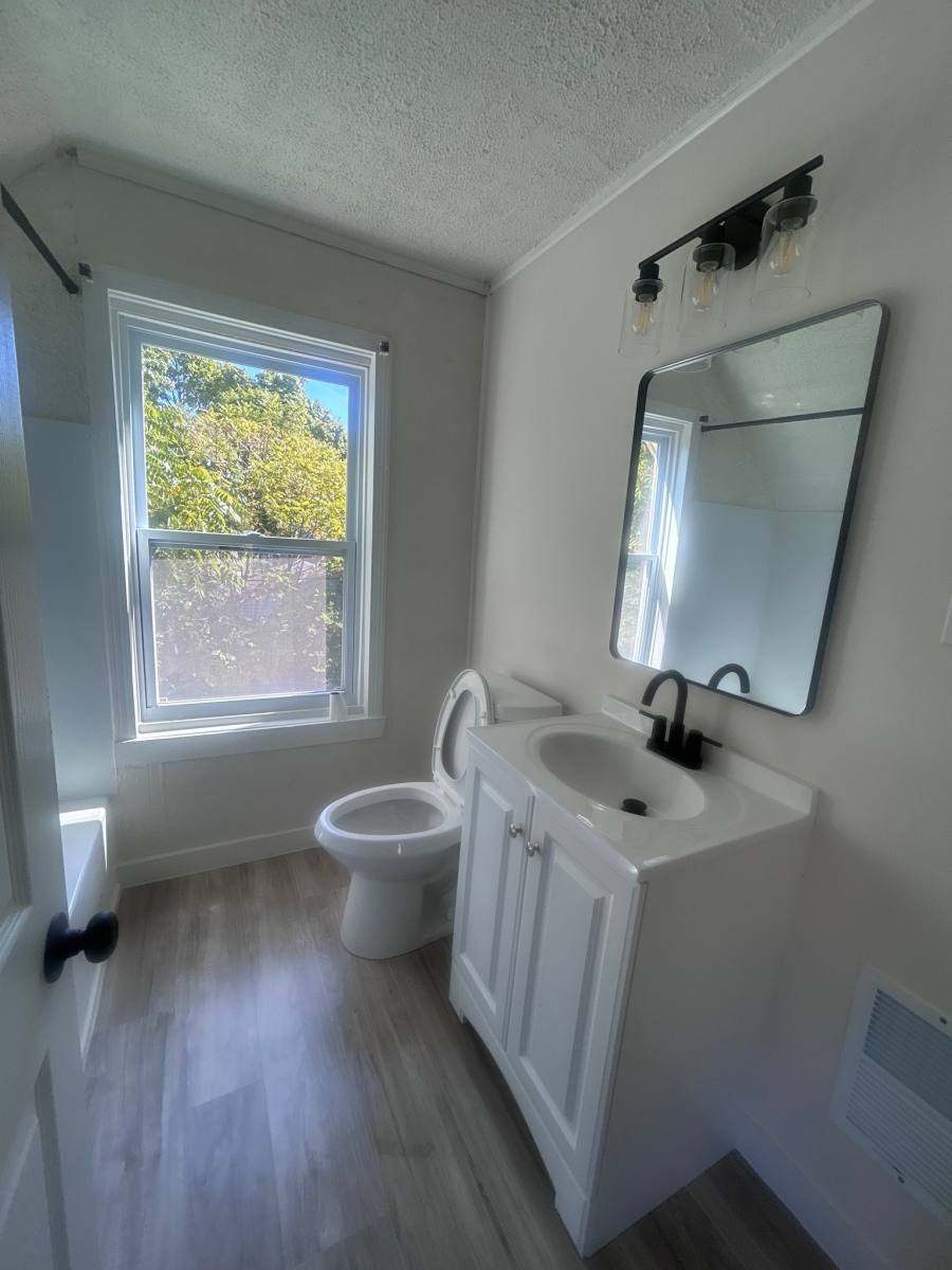 3615 E 105th St, Cleveland, OH 44105 - House for Rent - Image 7
