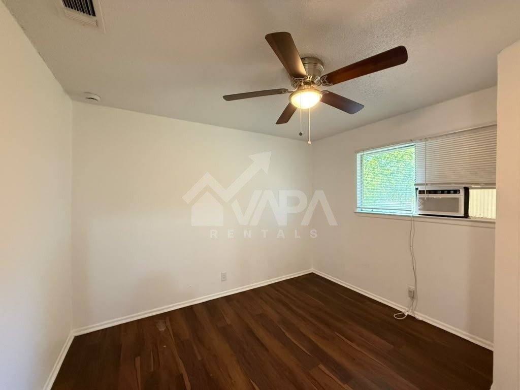 9418 Shields Dr, San Antonio, TX 78245 - House for Rent - Image 9