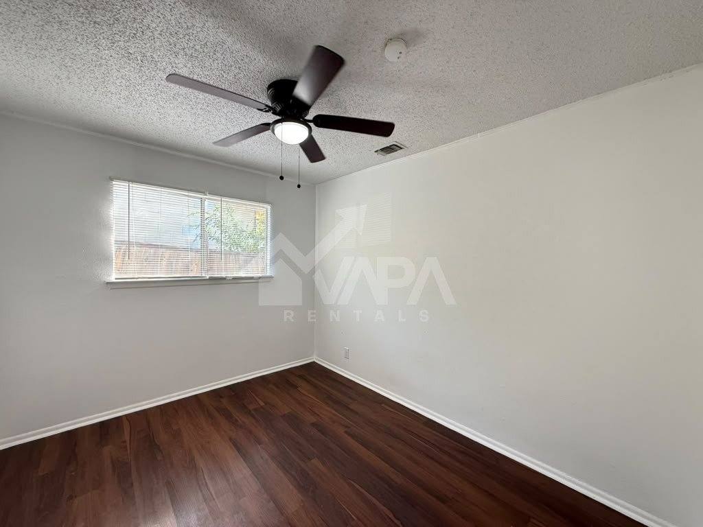 9418 Shields Dr, San Antonio, TX 78245 - House for Rent - Image 10