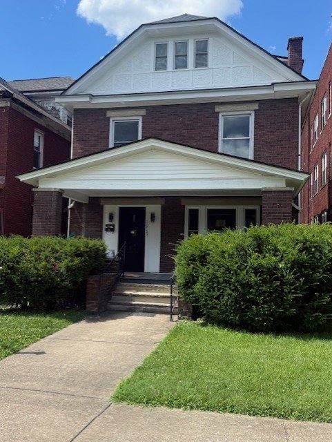 House for rent at 1012 11th Ave, Huntington, WV 25701