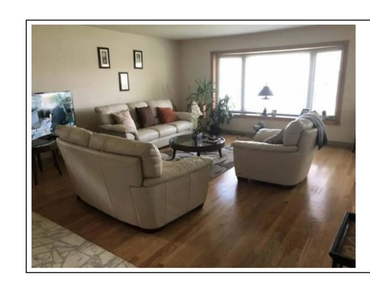 7931 N Kenneth, Skokie, IL 60076 - House for Rent - Image 2