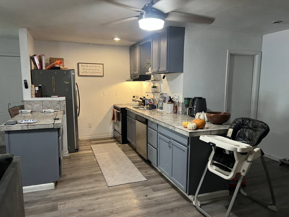 321 Bowman Ave #B, Sacramento, CA 95833 - House for Rent - Image 6