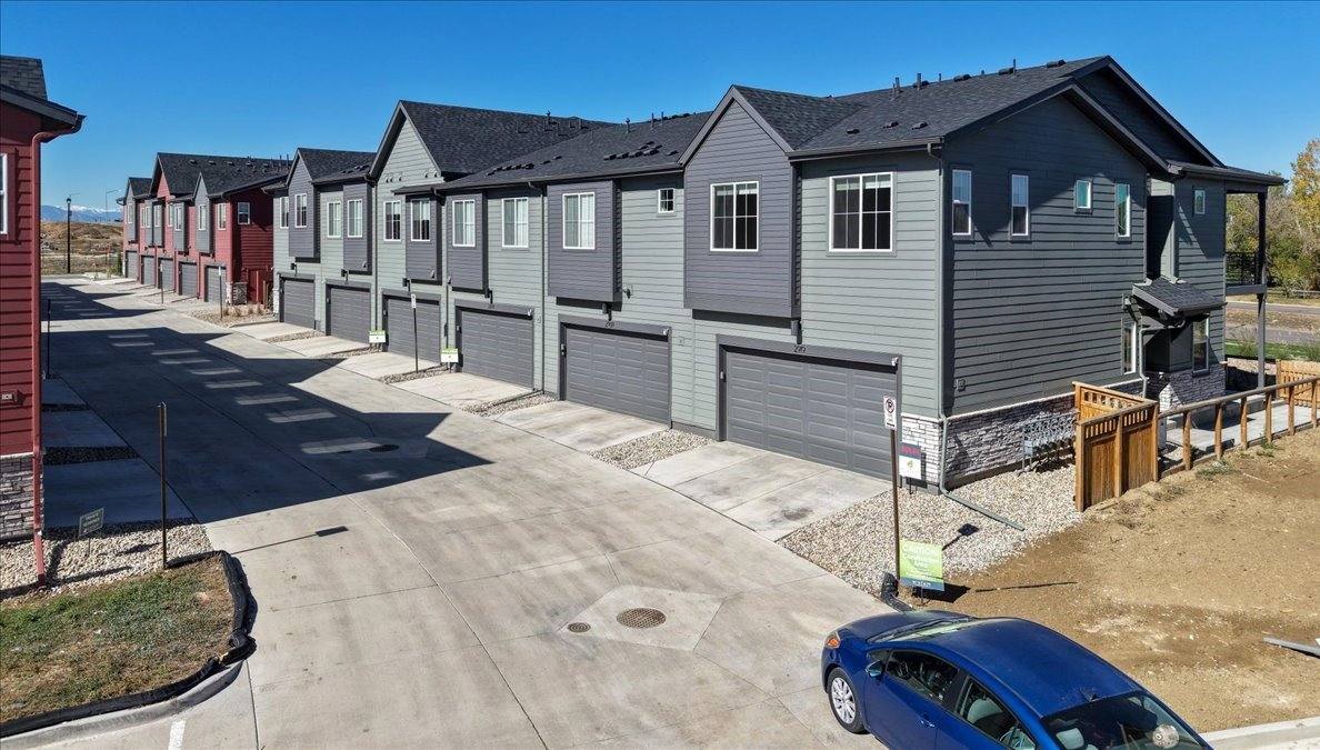 2919 E 103rd Dr, Denver, CO 80229 - Townhouse for Rent - Image 5