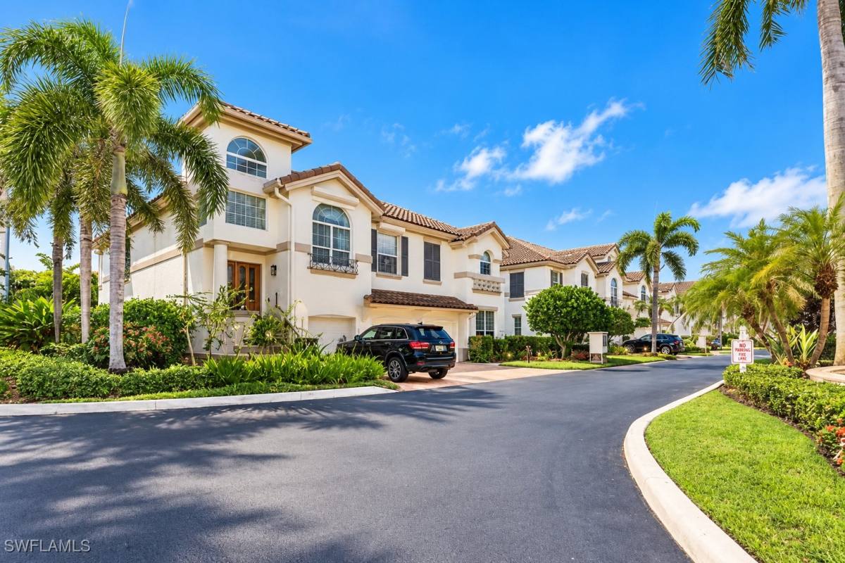 253 Colonade Circle #2601, Naples, FL 34103 - Apartment for Rent - Image 1
