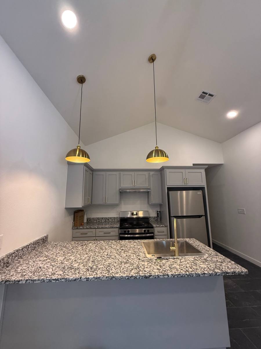1301 S Quincy Ave #A, Tulsa, OK 74120 - Apartment for Rent
