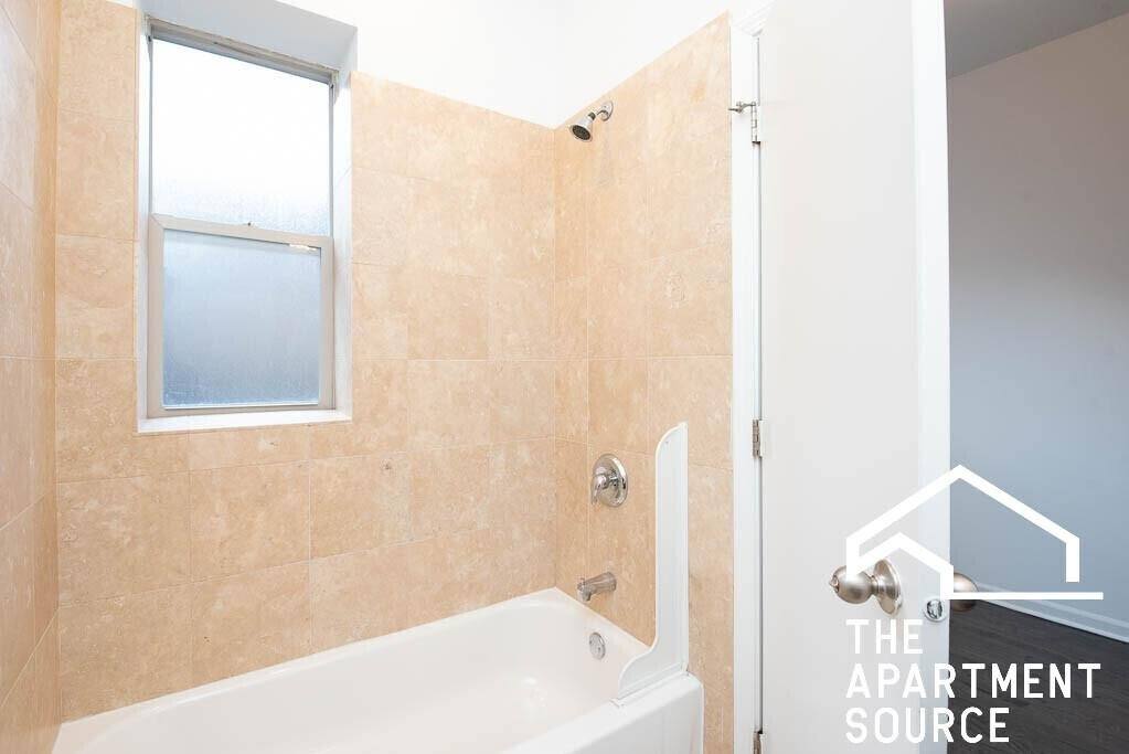 5054 N Winthrop Ave #108, Chicago, IL 60640 - Apartment for Rent - Image 8