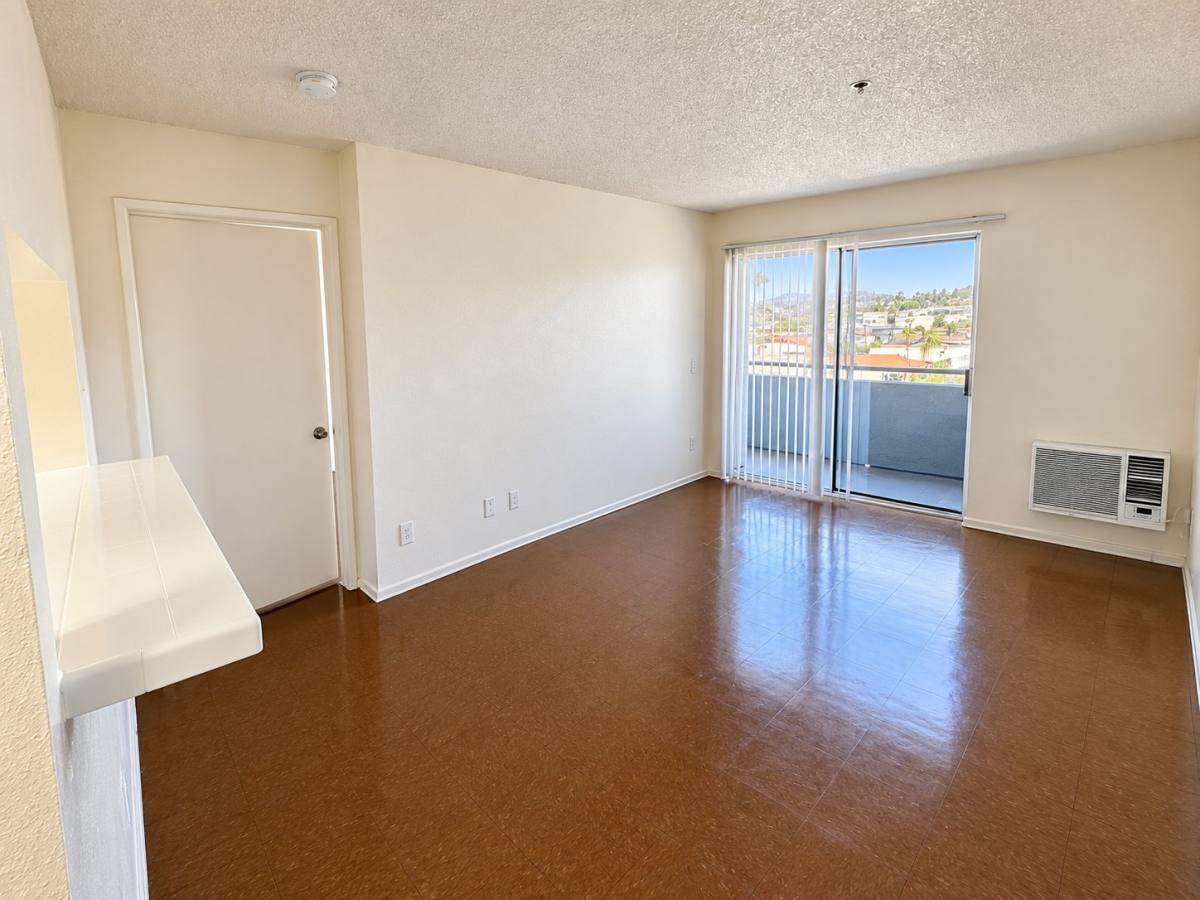 107 S Carondelet St #406, Los Angeles, CA 90057 - Apartment for Rent - Image 3