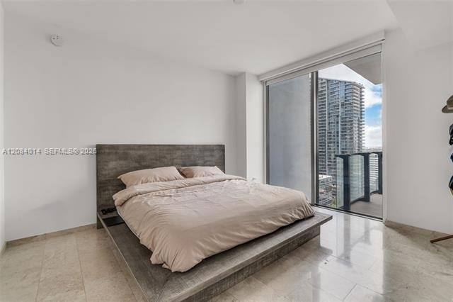 68 SE 6th St #2406, Miami, FL 33131 - Apartment for Rent - Image 9