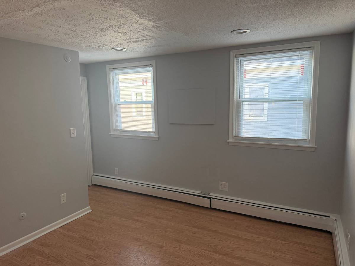 27 Bowdoin St, Worcester, MA 01609 - Apartment for Rent - Image 10