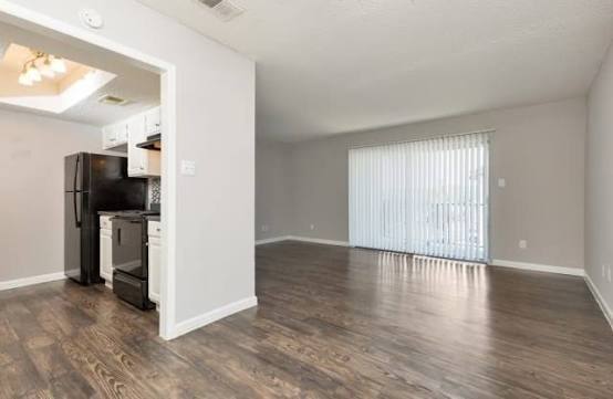 1901 E Anderson Lane #8-2251, Austin, TX 78752 - Apartment for Rent - Image 2