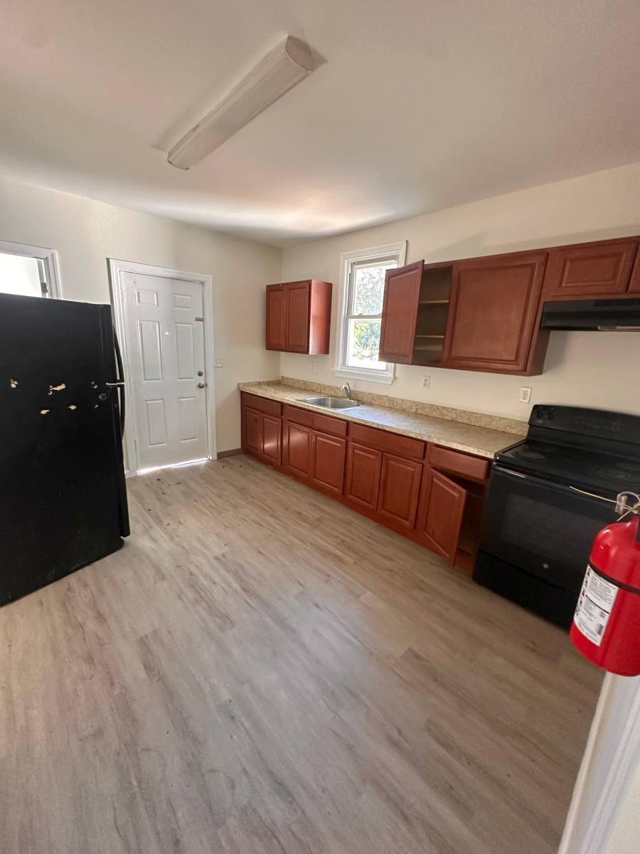 137 N 3rd St in Pleasantville, NJ | 1 Bed 1 Bath Apartment for Rent ...