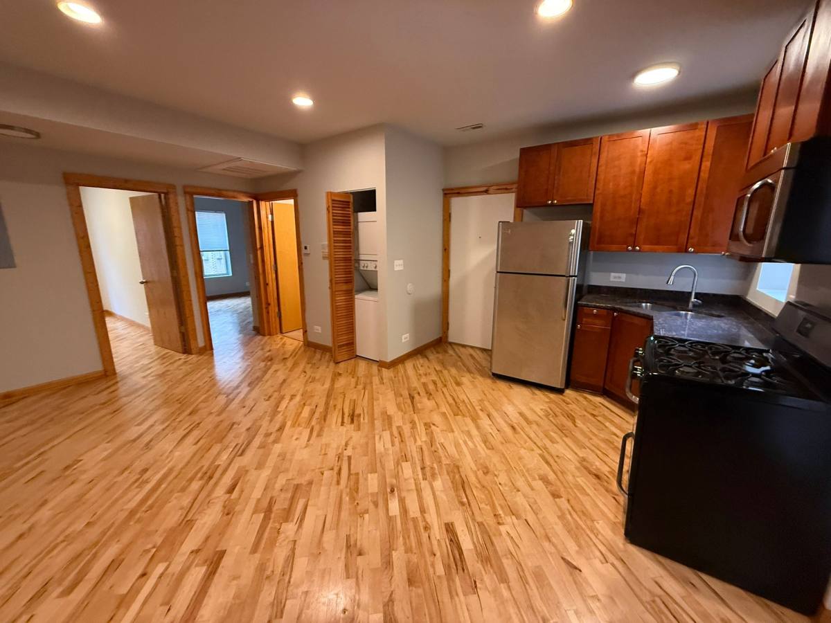 1623 W Columbia Ave, Chicago, IL 60626 - Apartment for Rent