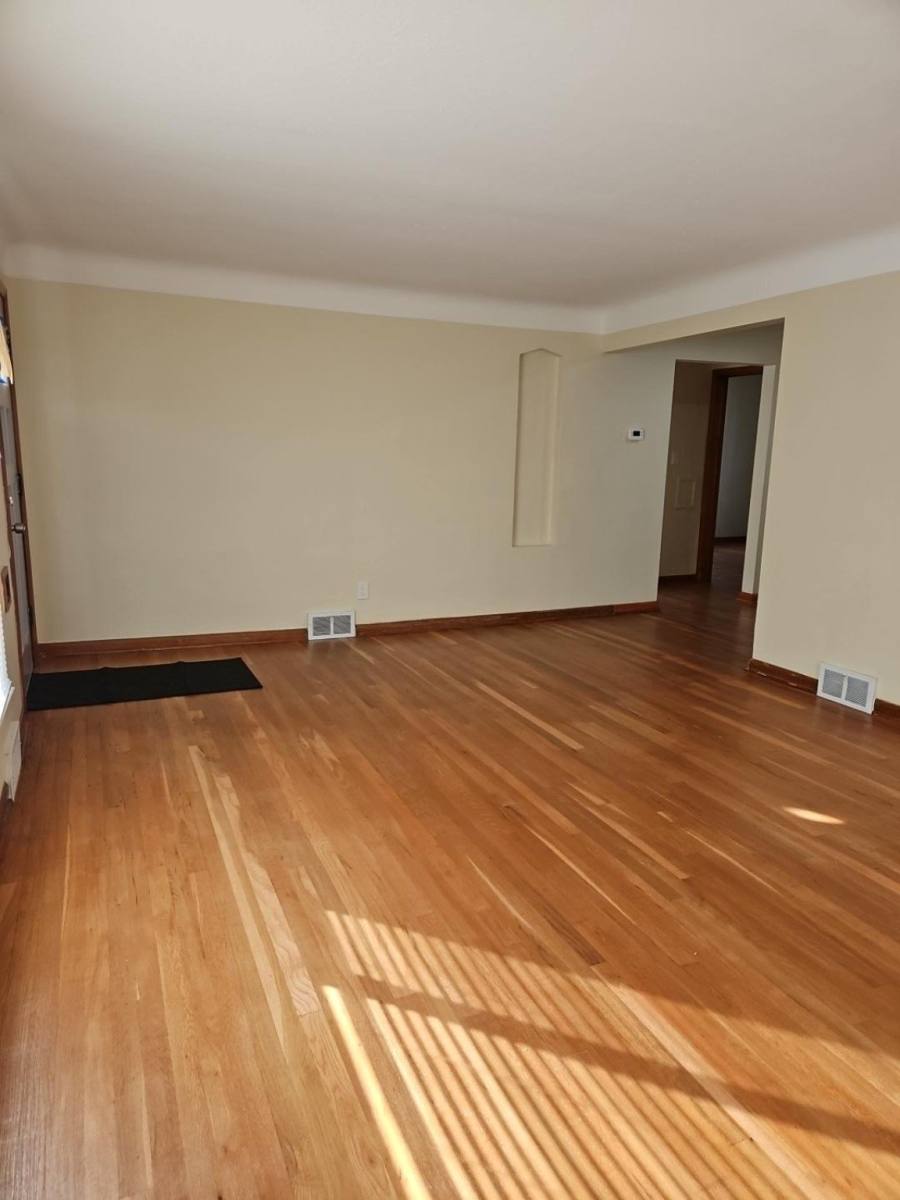 9315 Garfield Blvd, Downstairs Unit, Garfield Heights, OH 44125 - Apartment for Rent - Image 2