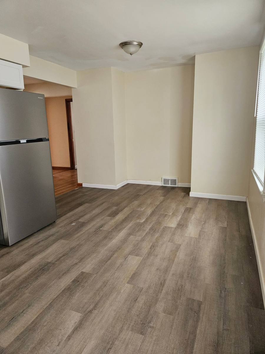 9315 Garfield Blvd, Downstairs Unit, Garfield Heights, OH 44125 - Apartment for Rent - Image 10