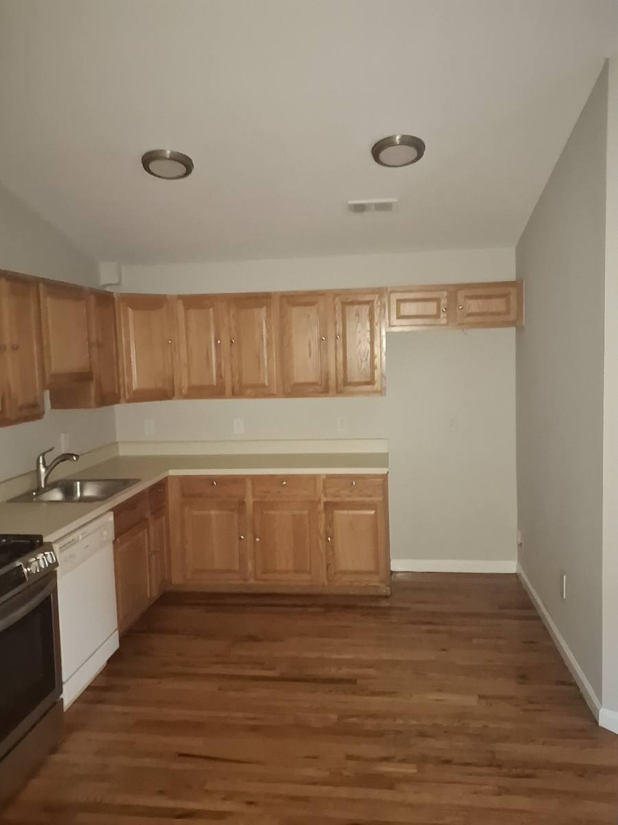 447 Elizabeth Ave #3R, Elizabethport, NJ 07206 - Apartment for Rent