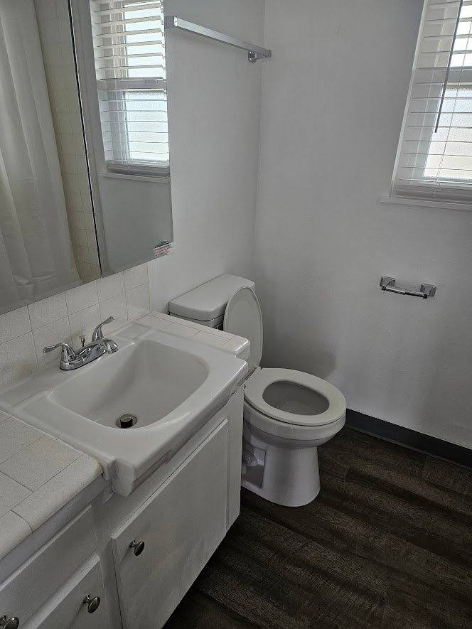Apartment for rent at 828 Empire Ave, Ventura, CA 93003